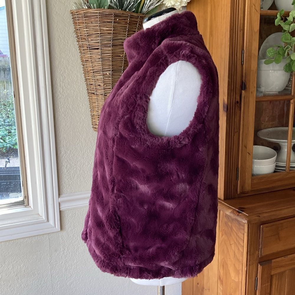 Original Nicole Miller Reversible Faux Fur Puffer Full Zip Vest Women’s M EUC - Picture 4 of 12